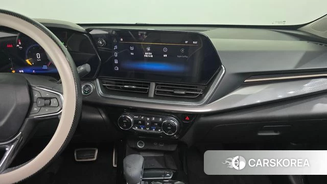 Chevrolet (GM Daewoo) Trax Crossover 2023 Белый из Кореи, фото 6