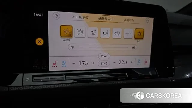 Volkswagen Golf 8th Generation 2024 Белый из Кореи, фото 6