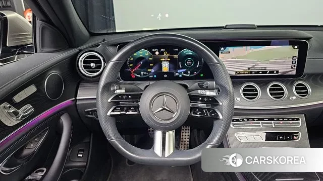 Mercedes-Benz E-Class W213 2021 Серебристо-серый из Кореи, фото 6