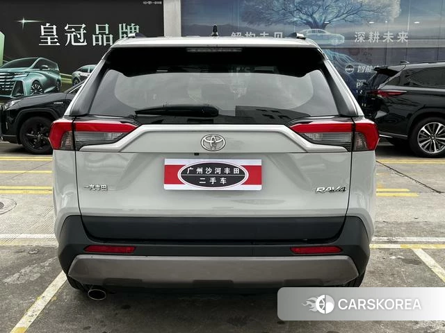 Toyota RAV4 Rongfang 2021 Белый из Китая, фото 6