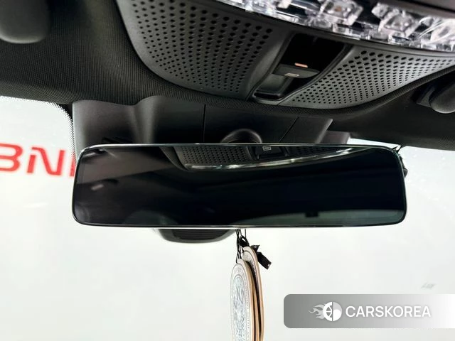 Mercedes-Benz C-Class W205 2021 Белый из Кореи, фото 6