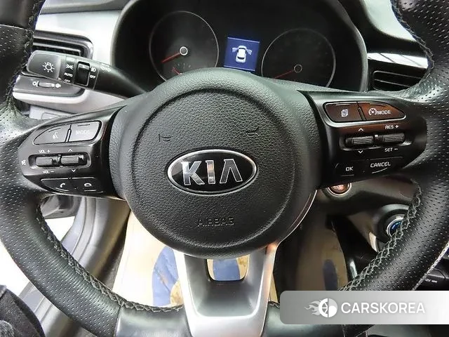 Kia Stonic 2018 Синий из Кореи, фото 6
