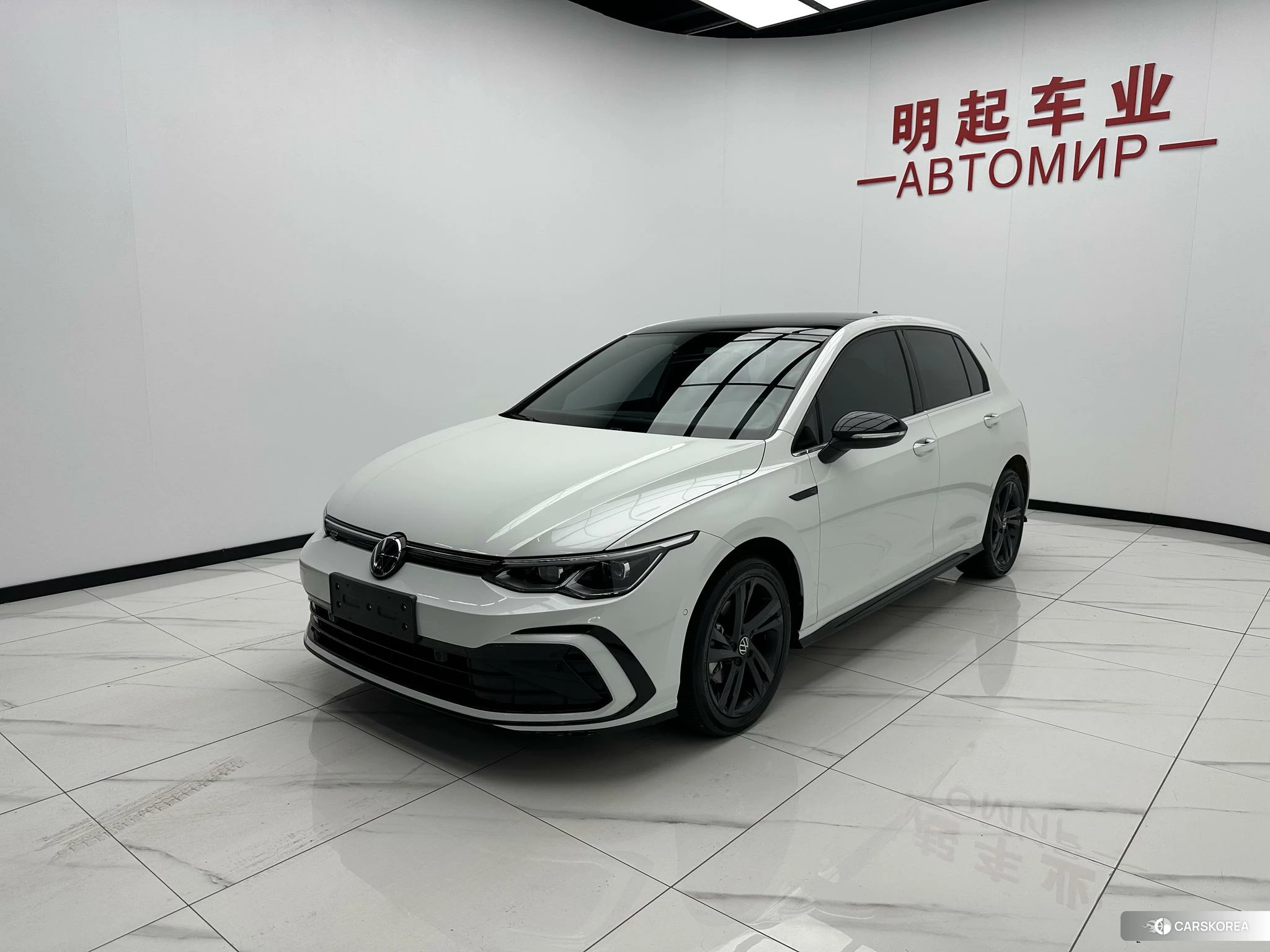 Volkswagen Golf 2022 Белый из Китая, фото 6