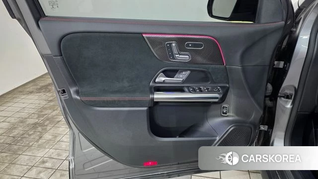 Mercedes-Benz GLA - Class H247 2023 Серый из Кореи, фото 6