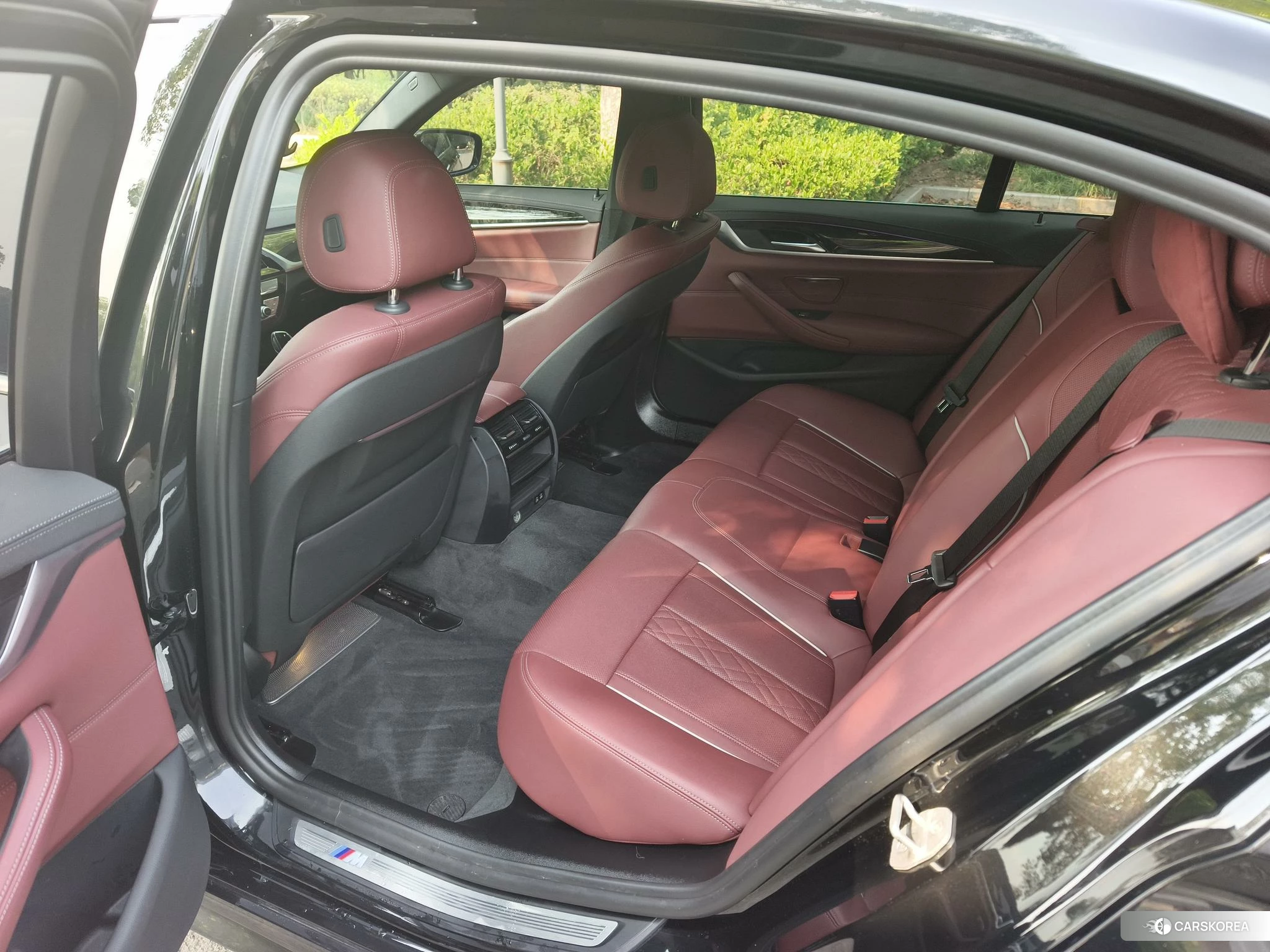 BMW 5 series 2021 Черный из Китая, фото 6