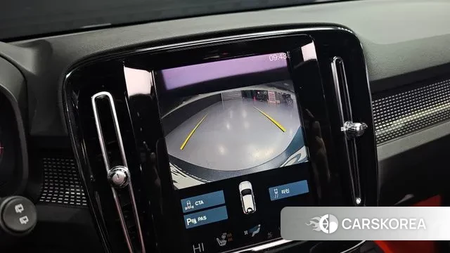 Volvo XC40 2021 Белый из Кореи, фото 6