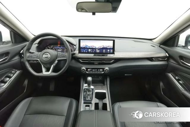 Nissan Teana 2025 Белый из Китая, фото 6
