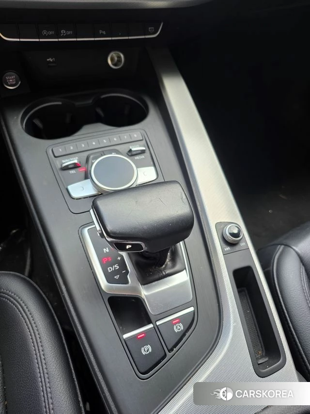 Audi A4 (B9) 2018 Черный из Кореи, фото 6
