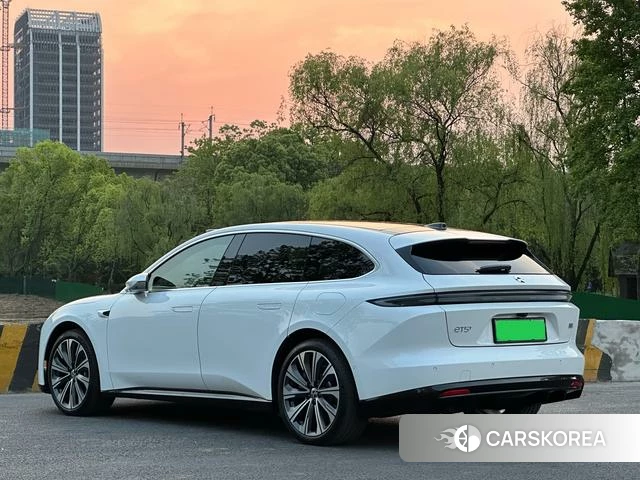 Weilai ET5T 2025 Белый из Китая, фото 6