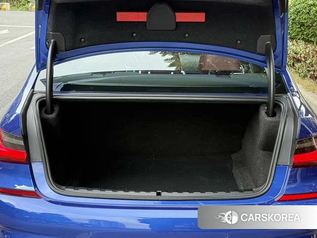 BMW 3 series 2021 Синий из Китая, фото 6
