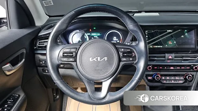 Kia Niro Plus 2022 Белый из Кореи, фото 6