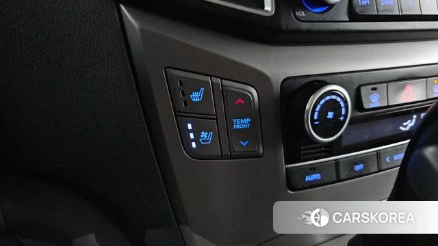 Hyundai The New Grand Starex 2018 Серебристо-серый из Кореи, фото 6