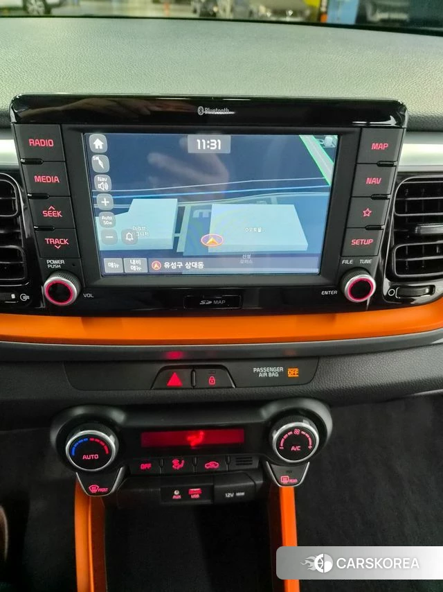Kia Stonic 2018 Белый из Кореи, фото 6