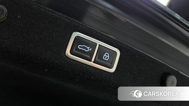 Hyundai Grandeur (GN7) 2023 Серый из Кореи, фото 6