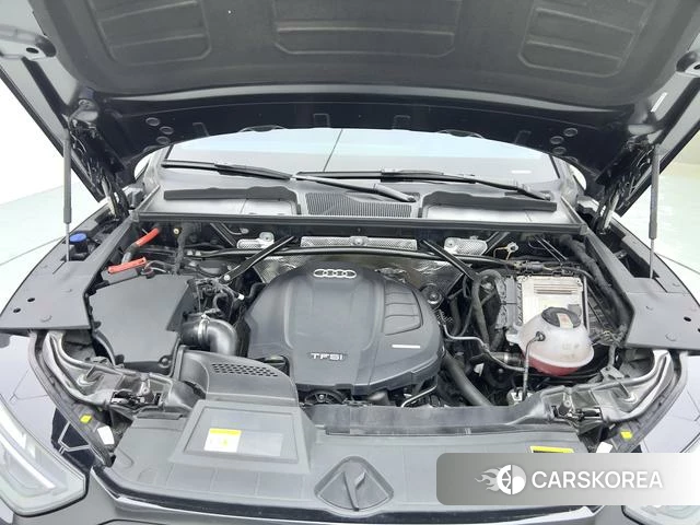 Audi Q5L 2022 Черный из Китая, фото 6