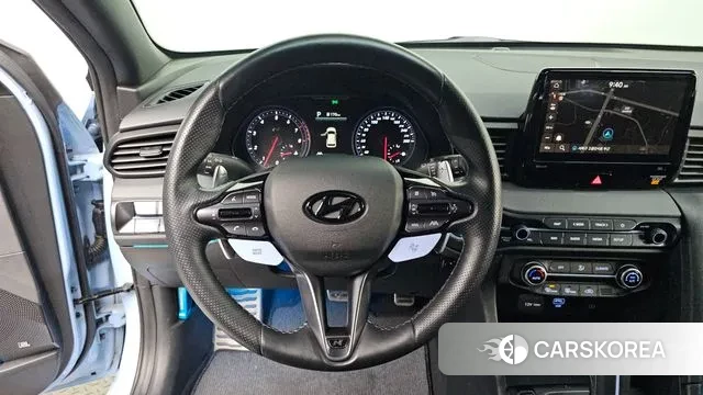 Hyundai Veloster (JS) 2021 Светло-серебряный цвет из Кореи, фото 6