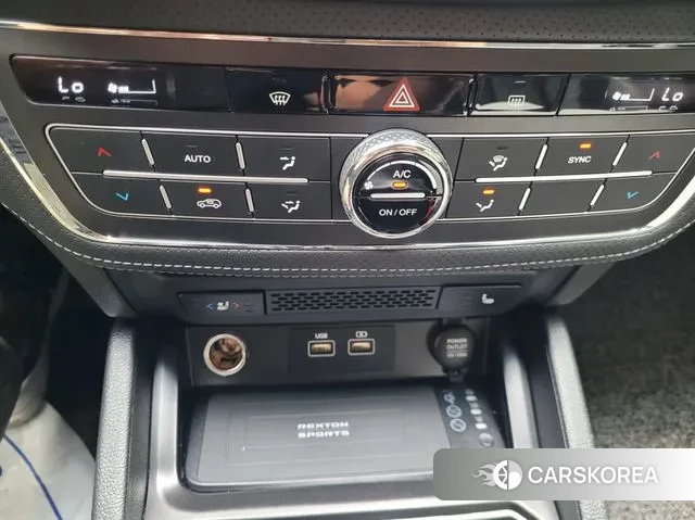 Ssangyong The New Rexton Sports Cannes 2023 Коричневый двухцветный из Кореи, фото 6