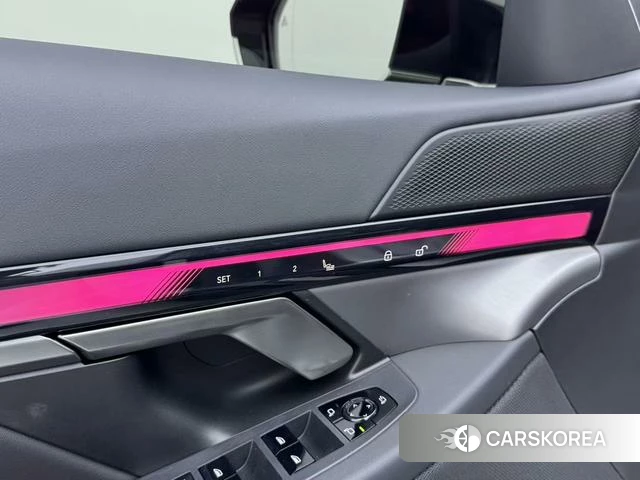 BMW 5 series 2025 Черный из Китая, фото 6