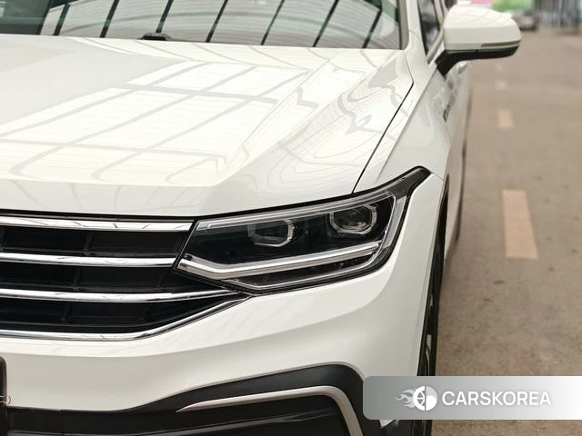 Volkswagen Tiguan L 2022 Белый из Китая, фото 6