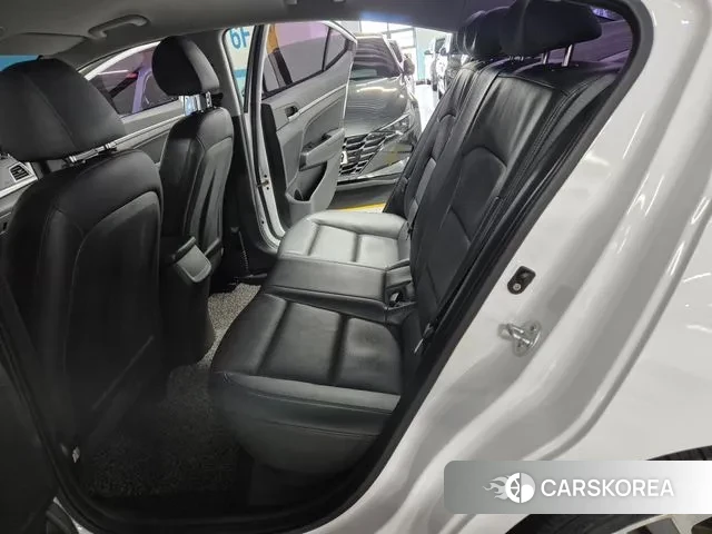 Hyundai Avante AD 2018 Белый из Кореи, фото 6