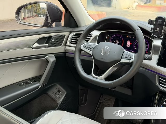 Volkswagen Tanyue 2024 Темно-серый из Китая, фото 6