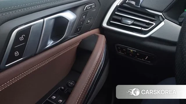 BMW X6 (G06) 2021 Черный из Кореи, фото 6