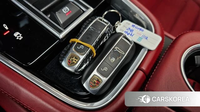 Porsche Panamera (971) 2018 Черный из Кореи, фото 6