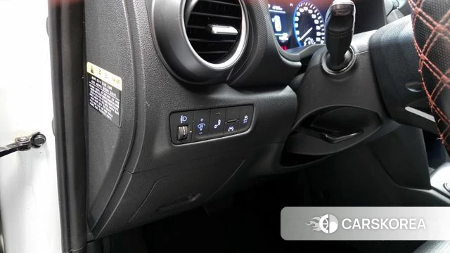 Hyundai Kona 2018 Белый из Кореи, фото 6