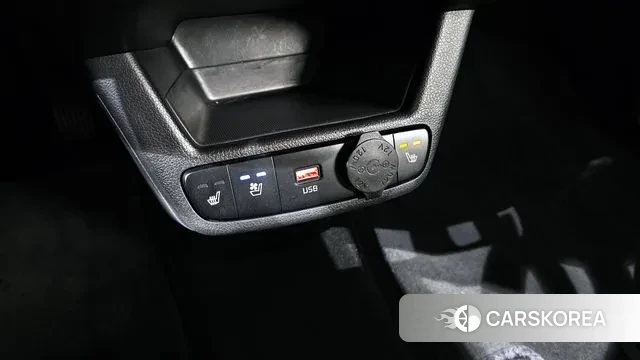 Kia The New Kia Ray 2023 Белый из Кореи, фото 6