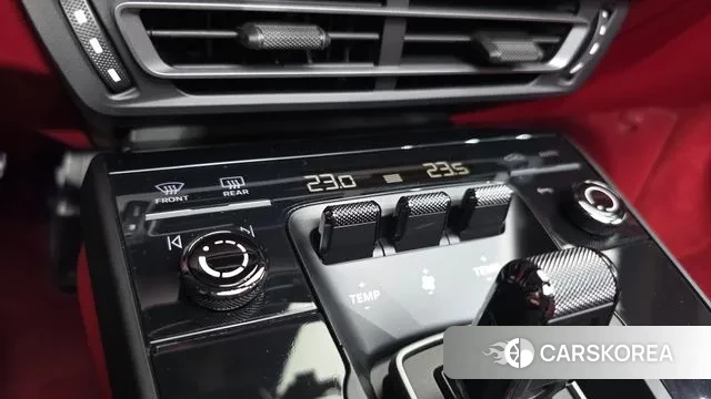 Porsche 911(992) 2022 Серебристо-серый из Кореи, фото 6