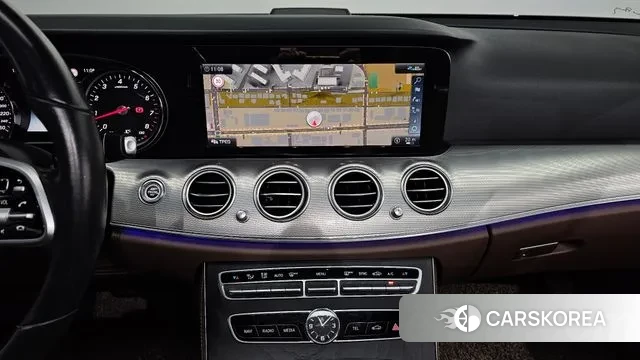 Mercedes-Benz E-Class W213 2020 Белый из Кореи, фото 6