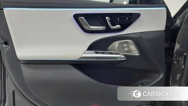 Mercedes-Benz E-Class W214 2025 Серый из Кореи, фото 6