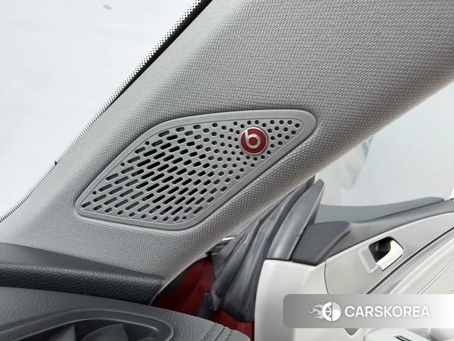 Volkswagen Lingdu 2022 Красный из Китая, фото 6