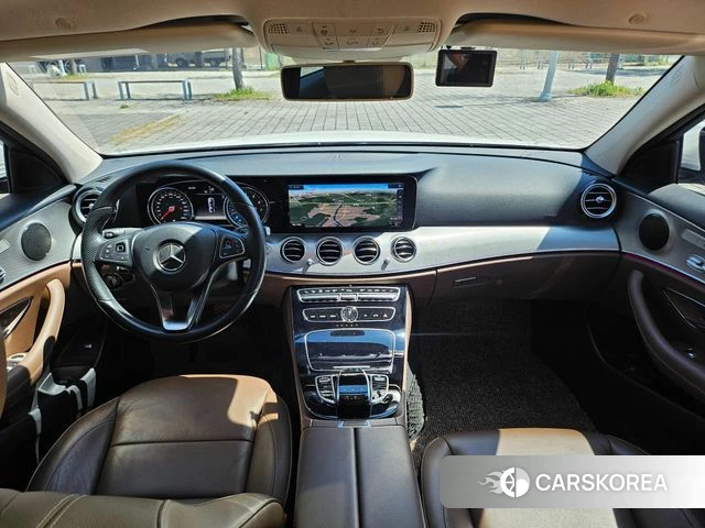 Mercedes-Benz E-Class W213 2018 Белый из Кореи, фото 6