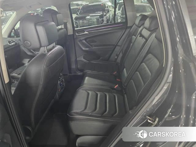 Volkswagen Tiguan second Generation 2021 Серый из Кореи, фото 6