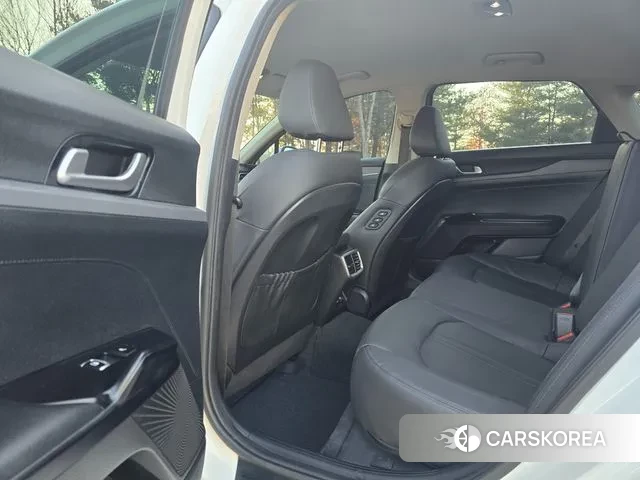 Kia K5 3rd generation 2022 Белый из Кореи, фото 6