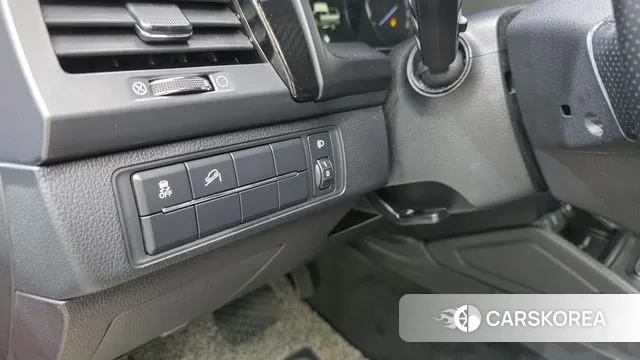 Ssangyong The New Rexton Sport 2021 Красный из Кореи, фото 6