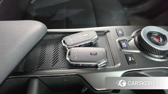 Kia EV6 2023 Белый из Кореи, фото 6