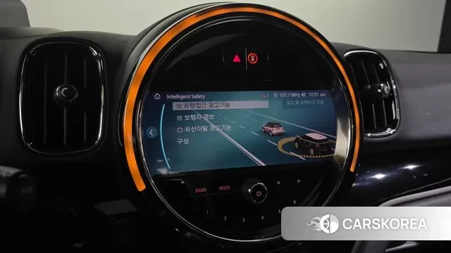 Mini Cooper Countryman 2024 Песочный из Кореи, фото 6