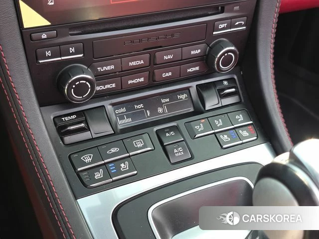 Porsche 718 Boxster 2022 Серебристо-серый из Кореи, фото 6