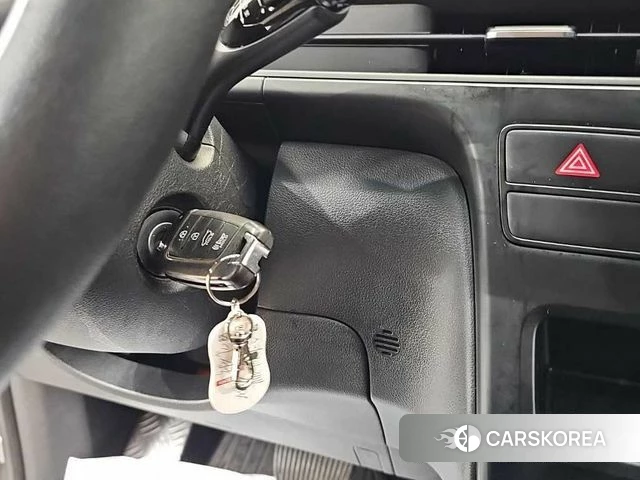 Hyundai Staria 2022 Серебристо-серый из Кореи, фото 6