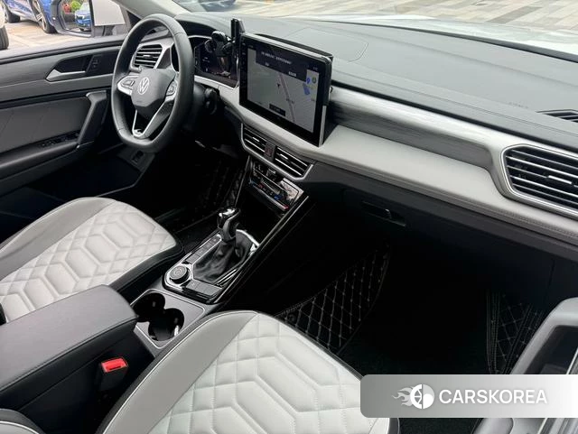 Volkswagen Tanyue 2023 Белый из Китая, фото 6