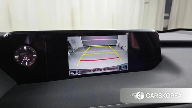 Lexus UX250h 2019 Серый из Кореи, фото 6