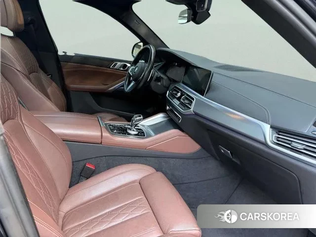 BMW X6 (G06) 2022 Черный из Кореи, фото 6