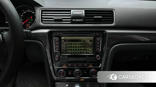 Volkswagen The New Passat 2018 Белый из Кореи, фото 6