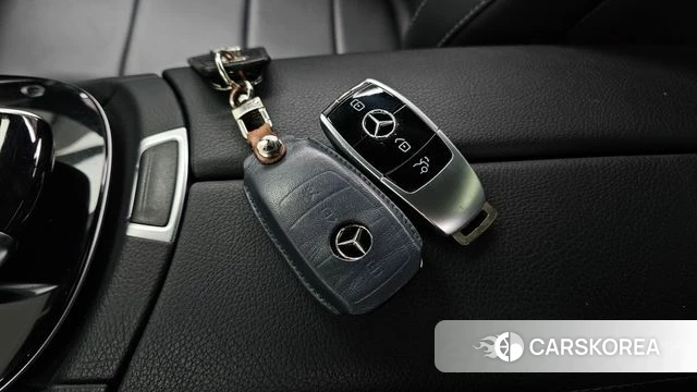 Mercedes-Benz E-Class W213 2019 Белый из Кореи, фото 6