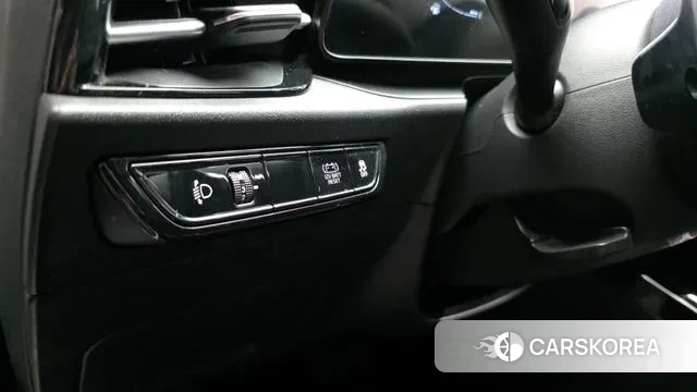 Kia Di Ol Nu Niro 2022 Белый из Кореи, фото 6