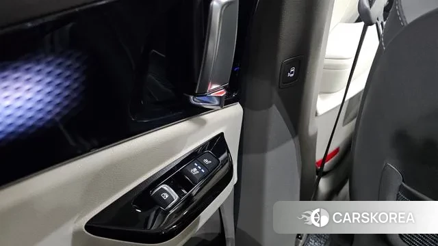 Kia Carnival 4th generation 2023 Белый из Кореи, фото 6