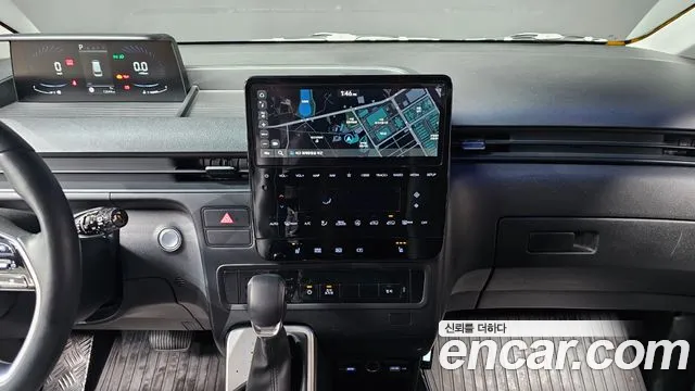 Hyundai Staria 2023 Желтый из Кореи, фото 6