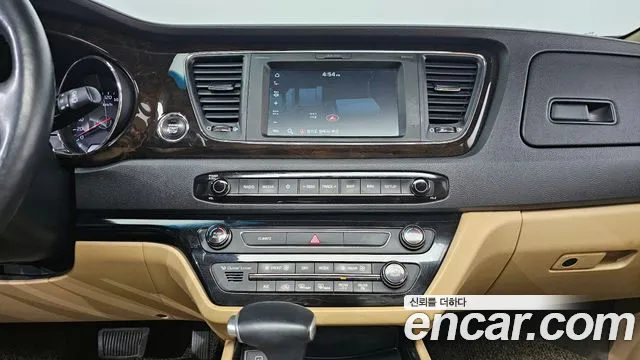 Kia The New Carnival id 2697613 из Кореи 6